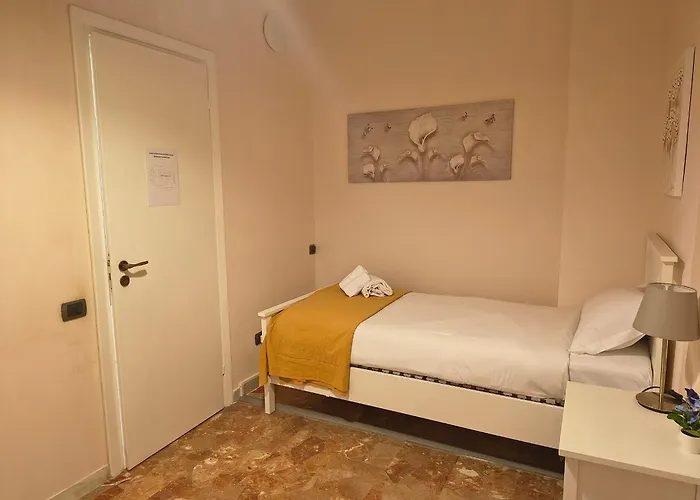 Maison Piramide Roma