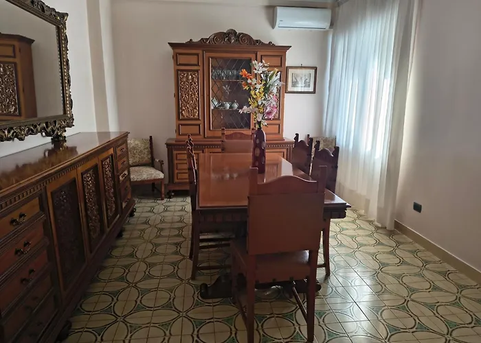 Maison Piramide
